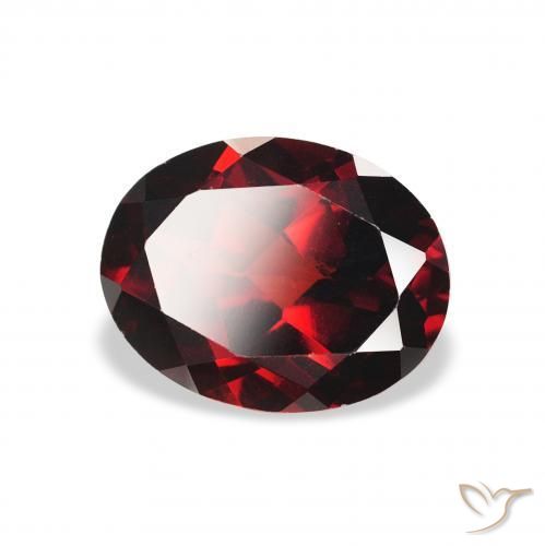 Grenat Almandin Rouge foncé naturelle ovale, 2.23 ct, VVS-VS