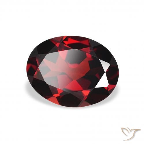 Grenat Almandin Rouge foncé naturelle ovale, 1.99 ct, VVS-VS
