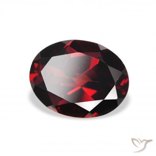 Grenat Almandin Rouge foncé naturelle ovale, 2.27 ct, VVS-VS
