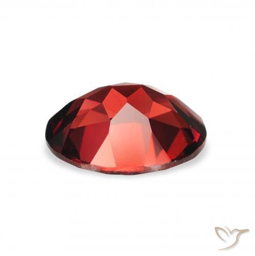 Grenat Almandin Rouge foncé naturelle ovale, 2.16 ct, VVS-VS