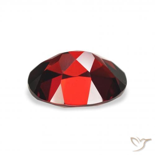 Grenat Almandin Rouge foncé naturelle ovale, 2.37 ct, VVS-VS