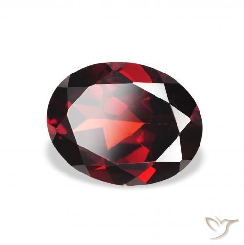 Grenat Almandin Rouge foncé naturelle ovale, 2.18 ct, VVS-VS