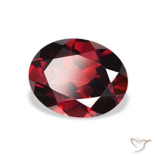 Grenat Almandin Rouge foncé naturelle ovale, 2.32 ct, VS