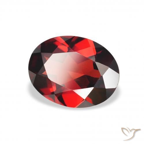 Grenat Almandin Rouge sang profond naturelle ovale, 1.92 ct, VS