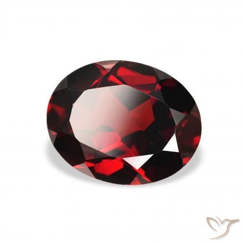 Grenat Almandin Rouge sang profond naturelle ovale, 2.16 ct, VS