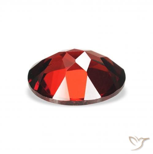 Grenat Almandin Rouge foncé naturelle ovale, 2.12 ct, VVS-VS