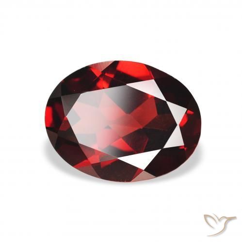 Grenat Almandin Rouge foncé naturelle ovale, 2.01 ct, VVS-VS