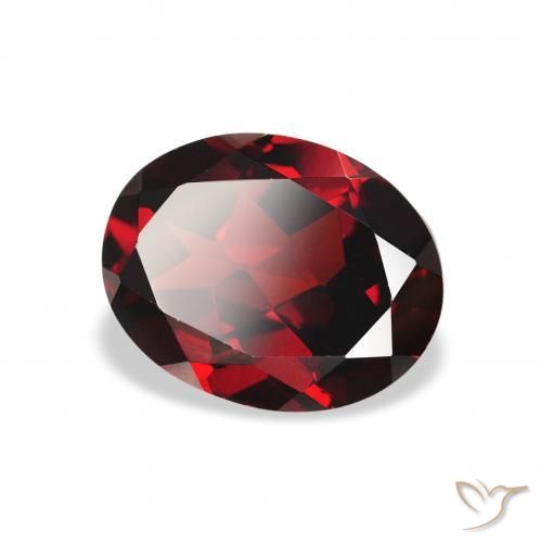 Grenat Almandin Rouge sang profond naturelle ovale, 2.21 ct, VVS-VS