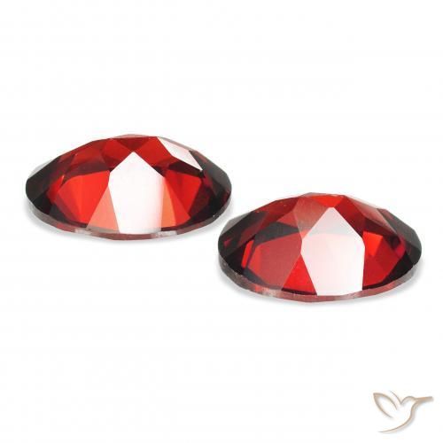 Shop natural 4.16ct Rouge foncé Grenat Almandin gems, ovale, from Mozambique at GemSelect. In stock, global shipping!