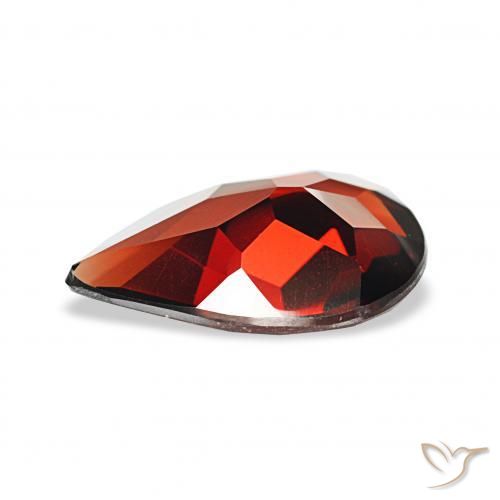 Grenat Almandin Rouge moyen naturelle En forme de poire, 2.42 ct, VVS