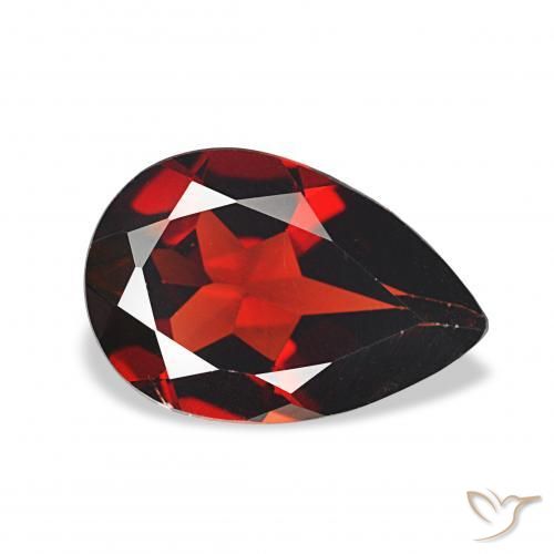 Grenat Almandin Rouge foncé naturelle En forme de poire, 2.96 ct, VS