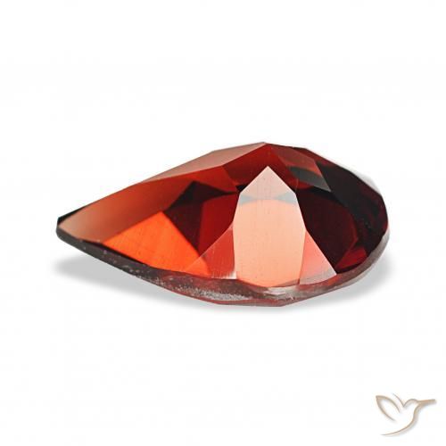 Grenat Almandin Rouge foncé naturelle En forme de poire, 3.22 ct, VVS