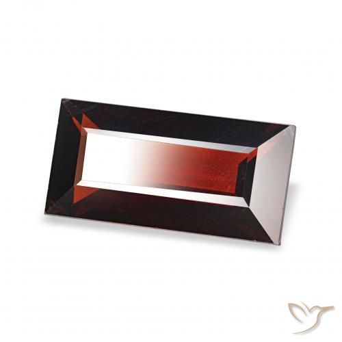 Grenat Almandin Rouge sang profond naturelle Baquette, 1.76 ct, VVS