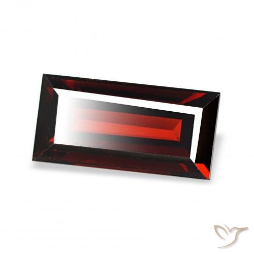 Grenat Almandin Rouge foncé naturelle Baquette, 2.14 ct, VVS