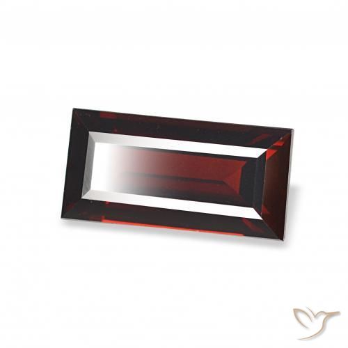 Grenat Almandin Rouge foncé naturelle Baquette, 2.12 ct, VVS
