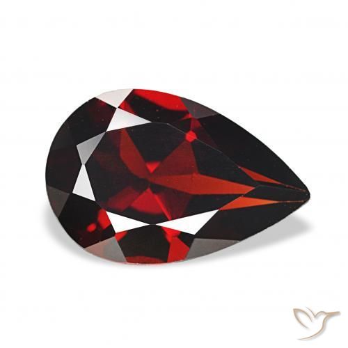 Grenat Almandin Rouge foncé naturelle En forme de poire, 3.19 ct, VS