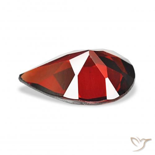 Grenat Almandin Rouge foncé naturelle En forme de poire, 3.19 ct, VS