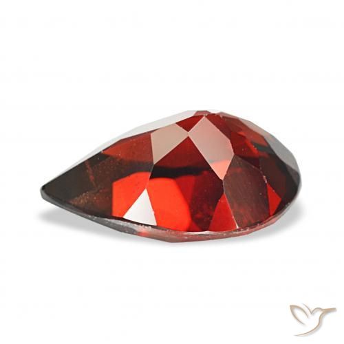 Grenat Almandin Rouge foncé naturelle En forme de poire, 3.61 ct, VS