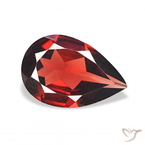 Grenat Almandin Rouge foncé naturelle En forme de poire, 2.71 ct, VVS