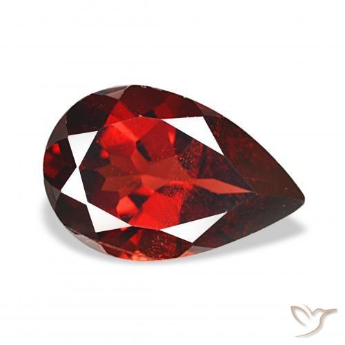 Grenat Almandin Rouge vif naturelle En forme de poire, 3.90 ct, VS