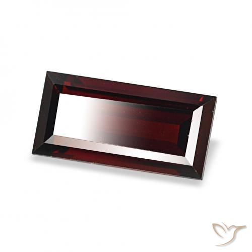 Grenat Almandin Rouge foncé naturelle Baquette, 1.67 ct, VVS-VS