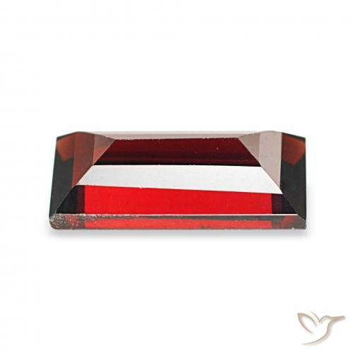 Grenat Almandin Rouge sang profond naturelle Baquette, 2.07 ct, VVS-VS