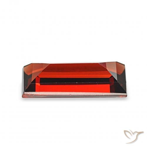 Grenat Almandin Rouge foncé naturelle Baquette, 1.76 ct, VVS