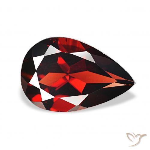 Grenat Almandin Rouge foncé naturelle En forme de poire, 3.48 ct, VS