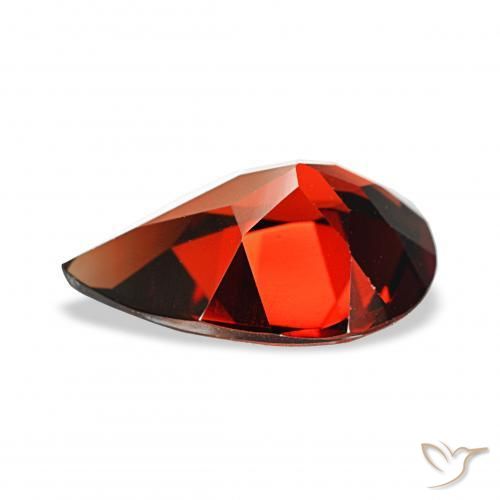 Grenat Almandin Rouge foncé naturelle En forme de poire, 3.09 ct, VS