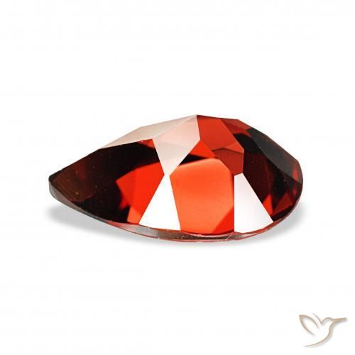 Grenat Almandin Rouge foncé naturelle En forme de poire, 3.43 ct, VS