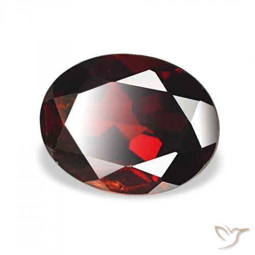 Grenat Almandin Rouge foncé naturelle ovale, 2.02 ct, VS
