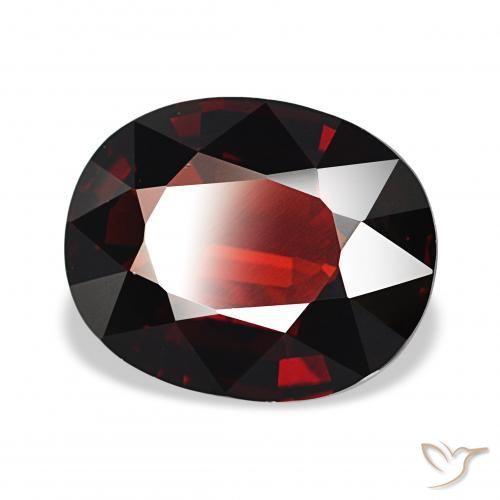 Grenat Almandin Rouge foncé naturelle ovale, 5.55 ct, VVS-VS