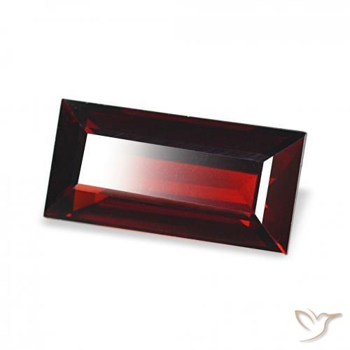 Grenat Almandin Rouge foncé naturelle Baquette, 2.05 ct, VVS