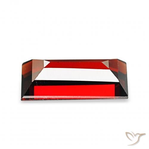 Grenat Almandin Rouge foncé naturelle Baquette, 2.01 ct, VVS