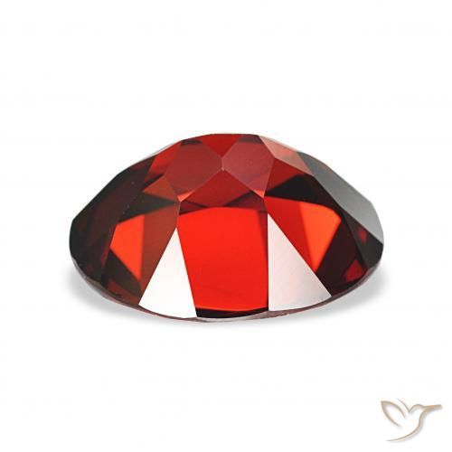 Grenat Almandin Rouge foncé naturelle ovale, 4.11 ct, VVS