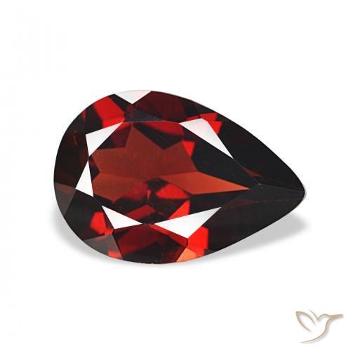 Grenat Almandin Rouge foncé naturelle En forme de poire, 3.31 ct, VVS