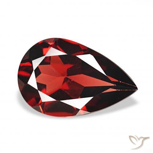 Grenat Almandin Rouge foncé naturelle En forme de poire, 3.10 ct, VVS-VS