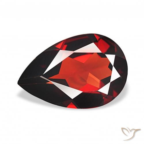 Grenat Almandin Rouge foncé naturelle En forme de poire, 2.83 ct, VVS-VS
