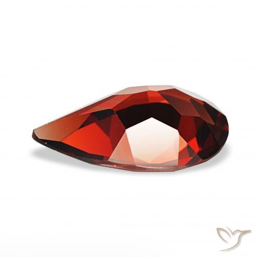Grenat Almandin Rouge sang profond naturelle En forme de poire, 2.57 ct, VVS-VS