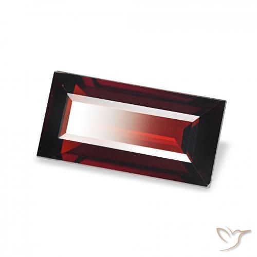 Grenat Almandin Rouge noirâtre naturelle Baquette, 1.85 ct, VVS