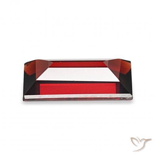 Grenat Almandin Rouge noirâtre naturelle Baquette, 1.85 ct, VVS