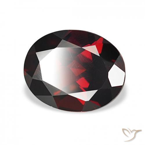 Grenat Almandin Rouge noirâtre naturelle ovale, 2.66 ct, VVS