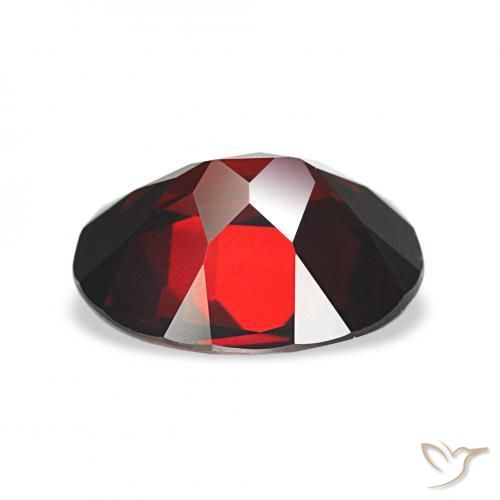 Grenat Almandin Rouge noirâtre naturelle ovale, 2.66 ct, VVS