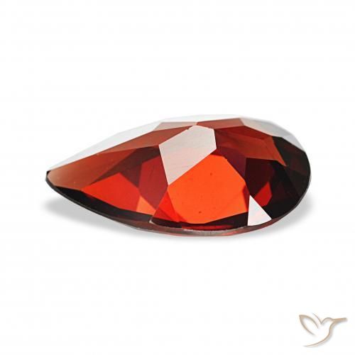 Grenat Almandin Rouge foncé naturelle En forme de poire, 2.70 ct, VVS