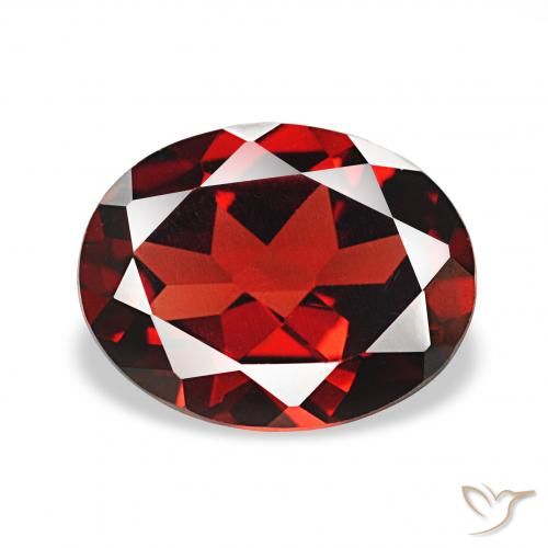 Grenat Almandin Rouge foncé naturelle ovale, 2.16 ct, VVS