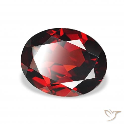 Grenat Almandin Rouge foncé naturelle ovale, 3.00 ct, VVS