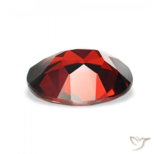 Grenat Almandin Rouge foncé naturelle ovale, 3.00 ct, VVS
