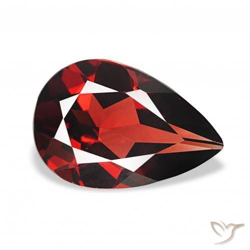 Grenat Almandin Rouge foncé naturelle En forme de poire, 3.02 ct, VVS
