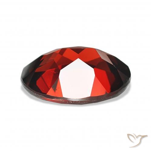 Grenat Almandin Rouge foncé naturelle ovale, 2.15 ct, VVS