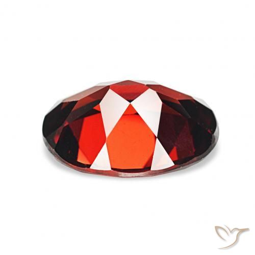 Grenat Almandin Rouge foncé naturelle ovale, 1.94 ct, VVS